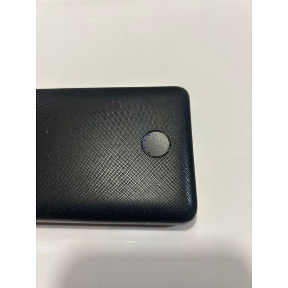 ANKER Power Core Essential 20,000 MAH power bank - Picture 2 of 4